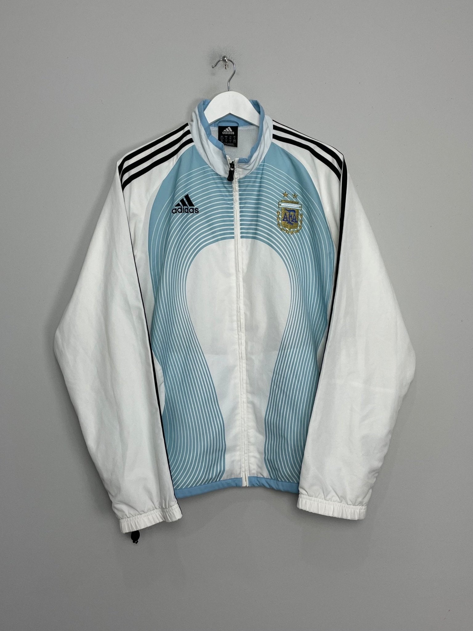 Shop 2006/07 ARGENTINA TRACK JACKET (M) ADIDAS, classic football shirts, vintage football shirts & retro soccer jerseys at Cult Kits
