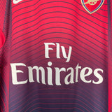 Shop 2006/07 ARSENAL TRAINING SHIRT (L) NIKE, classic football shirts, vintage football shirts & retro soccer jerseys at Cult Kits