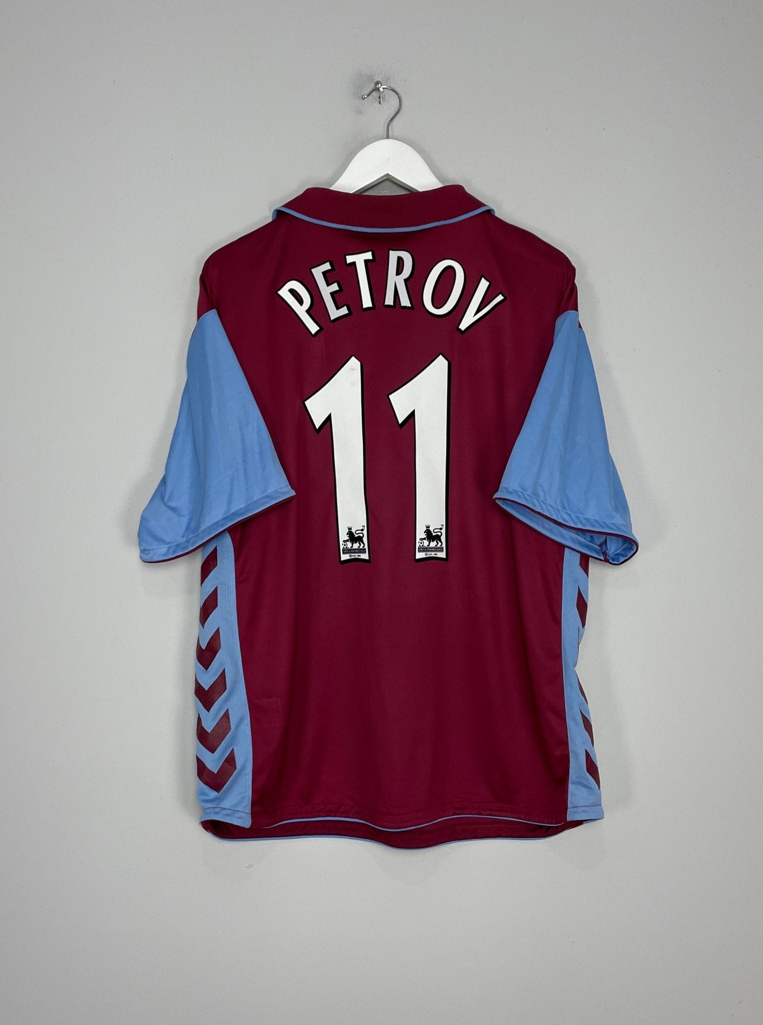 Shop 2006/07 ASTON VILLA PETROV #11 HOME SHIRT (M) HUMMEL, classic football shirts, vintage football shirts & retro soccer jerseys at Cult Kits
