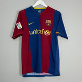 Shop 2006/07 BARCELONA MESSI #19 HOME SHIRT (M) NIKE, classic football shirts, vintage football shirts & retro soccer jerseys at Cult Kits