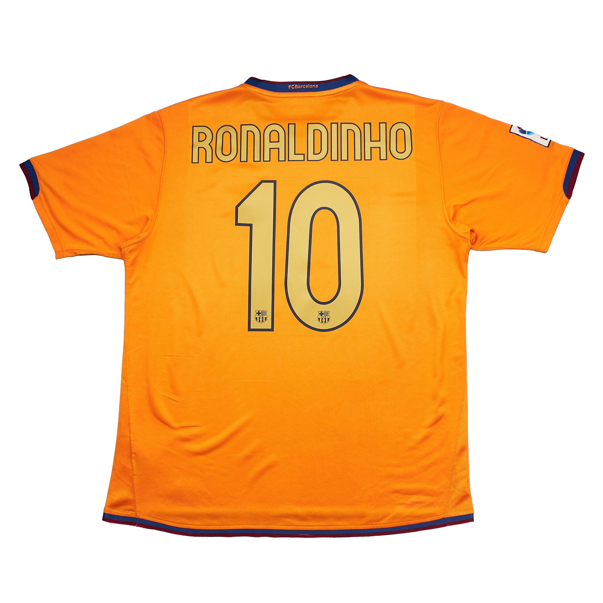 Buy 2006/07 Barcelona Ronaldinho 10 Away Shirt (L) Nike ~ Free worldwide shipping ~ Authentic Vintage Football Shirts from Cult Kits