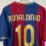 Shop 2006/07 BARCELONA RONALDINHO #10 HOME SHIRT (M) NIKE, classic football shirts, vintage football shirts & retro soccer jerseys at Cult Kits