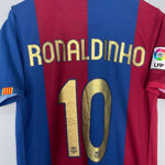 Shop 2006/07 BARCELONA RONALDINHO #10 HOME SHIRT (M) NIKE, classic football shirts, vintage football shirts & retro soccer jerseys at Cult Kits