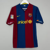 Shop 2006/07 BARCELONA RONALDINHO #10 HOME SHIRT (M) NIKE, classic football shirts, vintage football shirts & retro soccer jerseys at Cult Kits