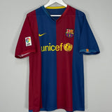 Shop 2006/07 BARCELONA RONALDINHO #10 HOME SHIRT (M) NIKE, classic football shirts, vintage football shirts & retro soccer jerseys at Cult Kits