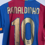 Shop 2006/07 BARCELONA RONALDINHO #10 HOME SHIRT (S) NIKE, classic football shirts, vintage football shirts & retro soccer jerseys at Cult Kits
