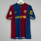 Shop 2006/07 BARCELONA XAVI #6 HOME SHIRT (M) NIKE, classic football shirts, vintage football shirts & retro soccer jerseys at Cult Kits