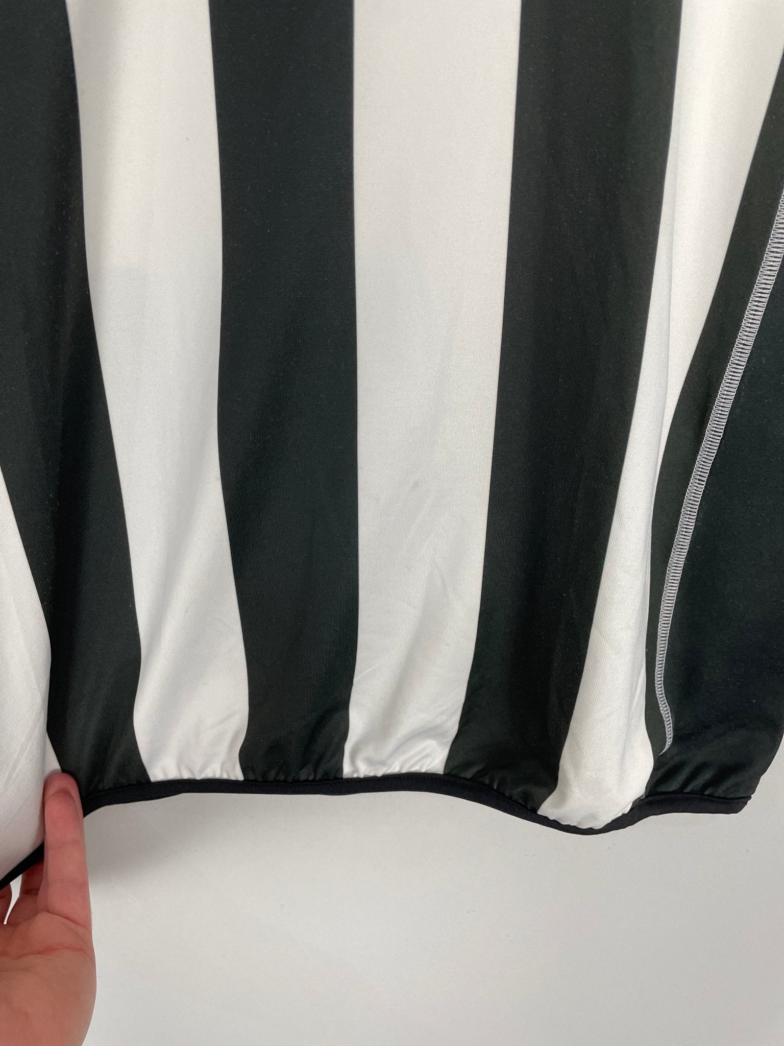 Shop 2006/07 BOTAFOGO #9 HOME SHIRT (XL) KAPPA, classic football shirts, vintage football shirts & retro soccer jerseys at Cult Kits