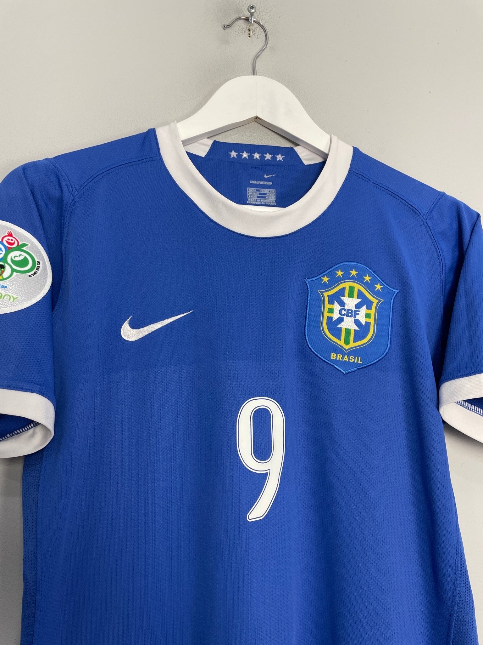 Shop 2006/07 BRAZIL RONALDO #9 AWAY SHIRT (S) NIKE, classic football shirts, vintage football shirts & retro soccer jerseys at Cult Kits