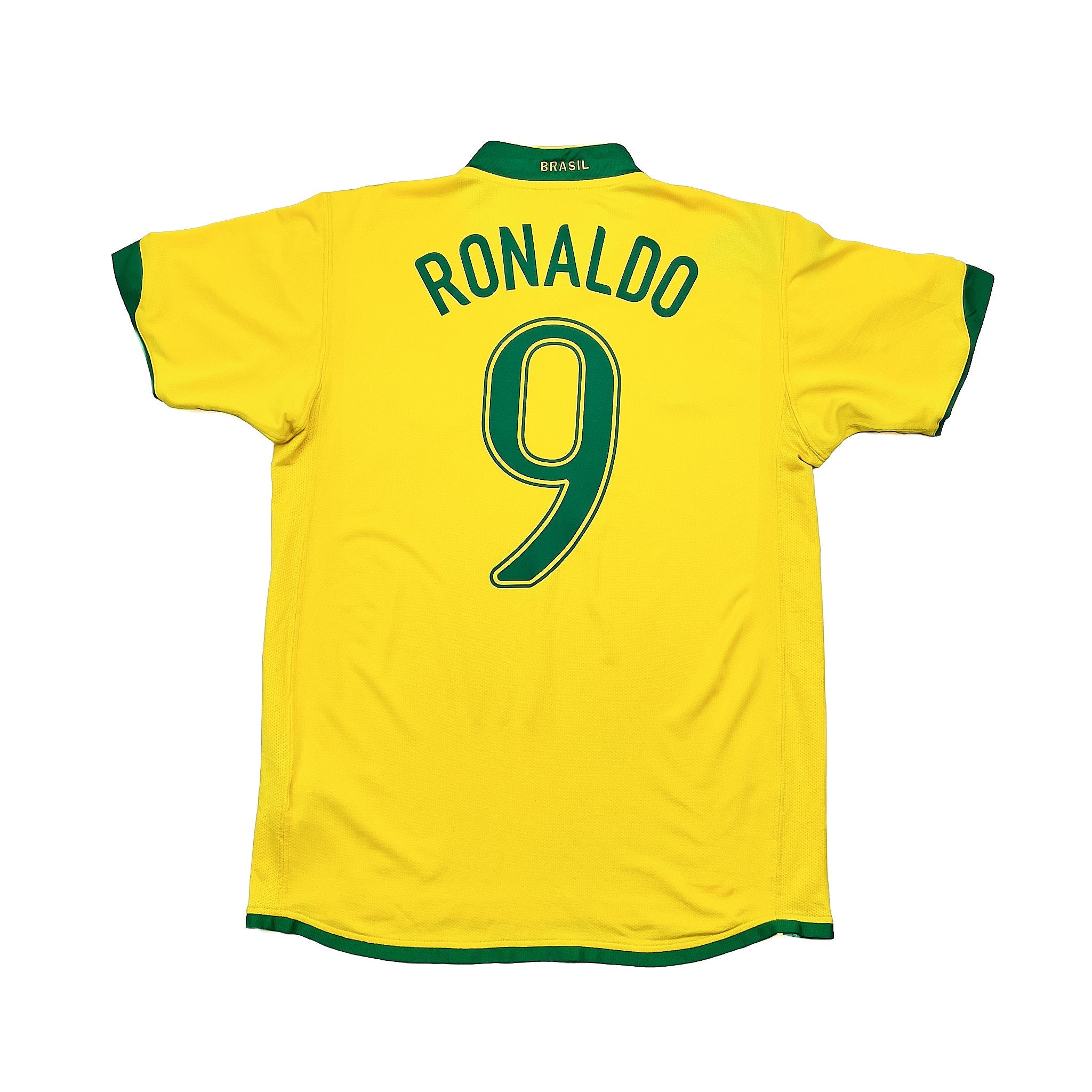 Buy 2006/07 Brazil Ronaldo 9 Home Shirt (M) Nike ~ Free worldwide shipping ~ Authentic Vintage Football Shirts from Cult Kits