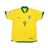 Buy 2006/07 Brazil Ronaldo 9 Home Shirt (M) Nike ~ Free worldwide shipping ~ Authentic Vintage Football Shirts from Cult Kits