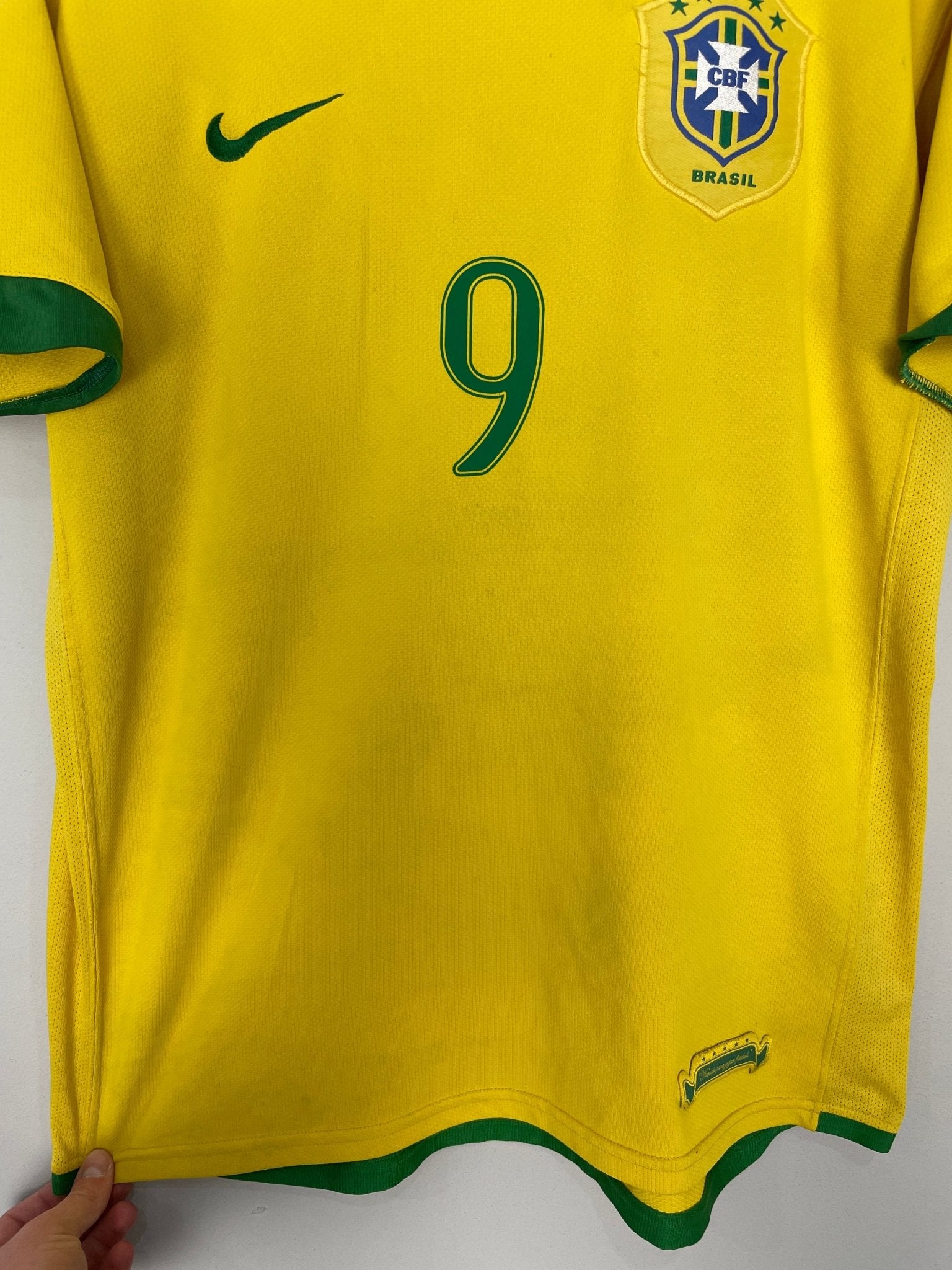 Shop 2006/07 BRAZIL RONALDO #9 HOME SHIRT (M) NIKE, classic football shirts, vintage football shirts & retro soccer jerseys at Cult Kits
