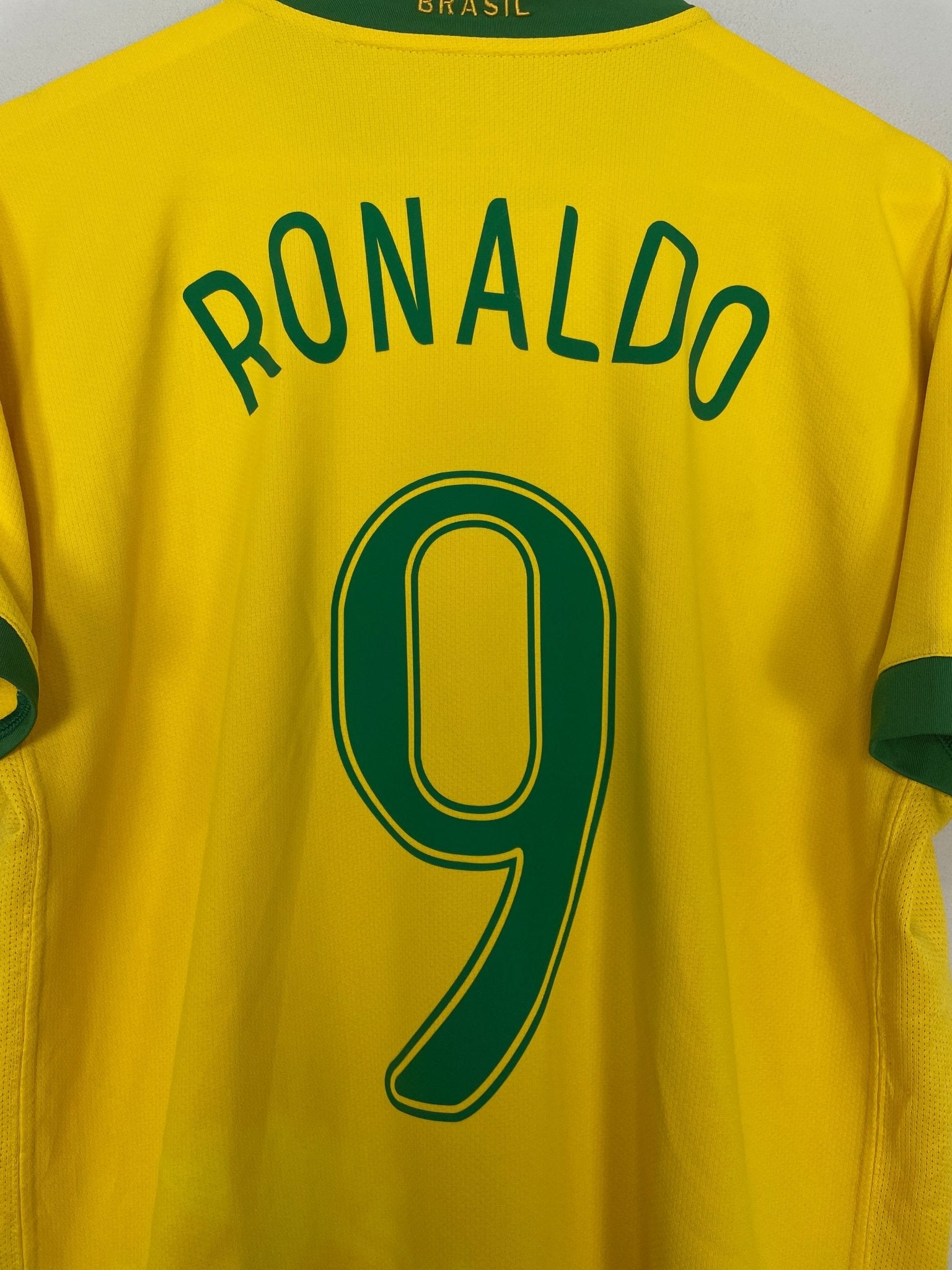 Shop 2006/07 BRAZIL RONALDO #9 HOME SHIRT (M) NIKE, classic football shirts, vintage football shirts & retro soccer jerseys at Cult Kits