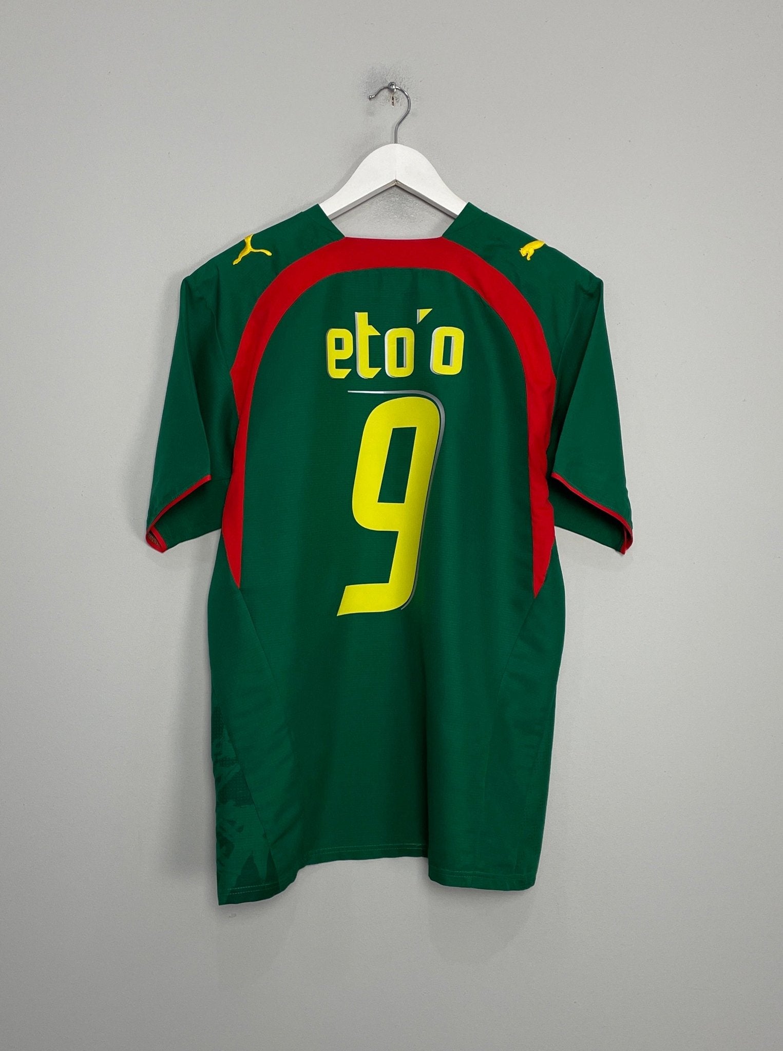 Shop 2006/07 CAMEROON ETO'O #9 HOME SHIRT (M) PUMA, classic football shirts, vintage football shirts & retro soccer jerseys at Cult Kits