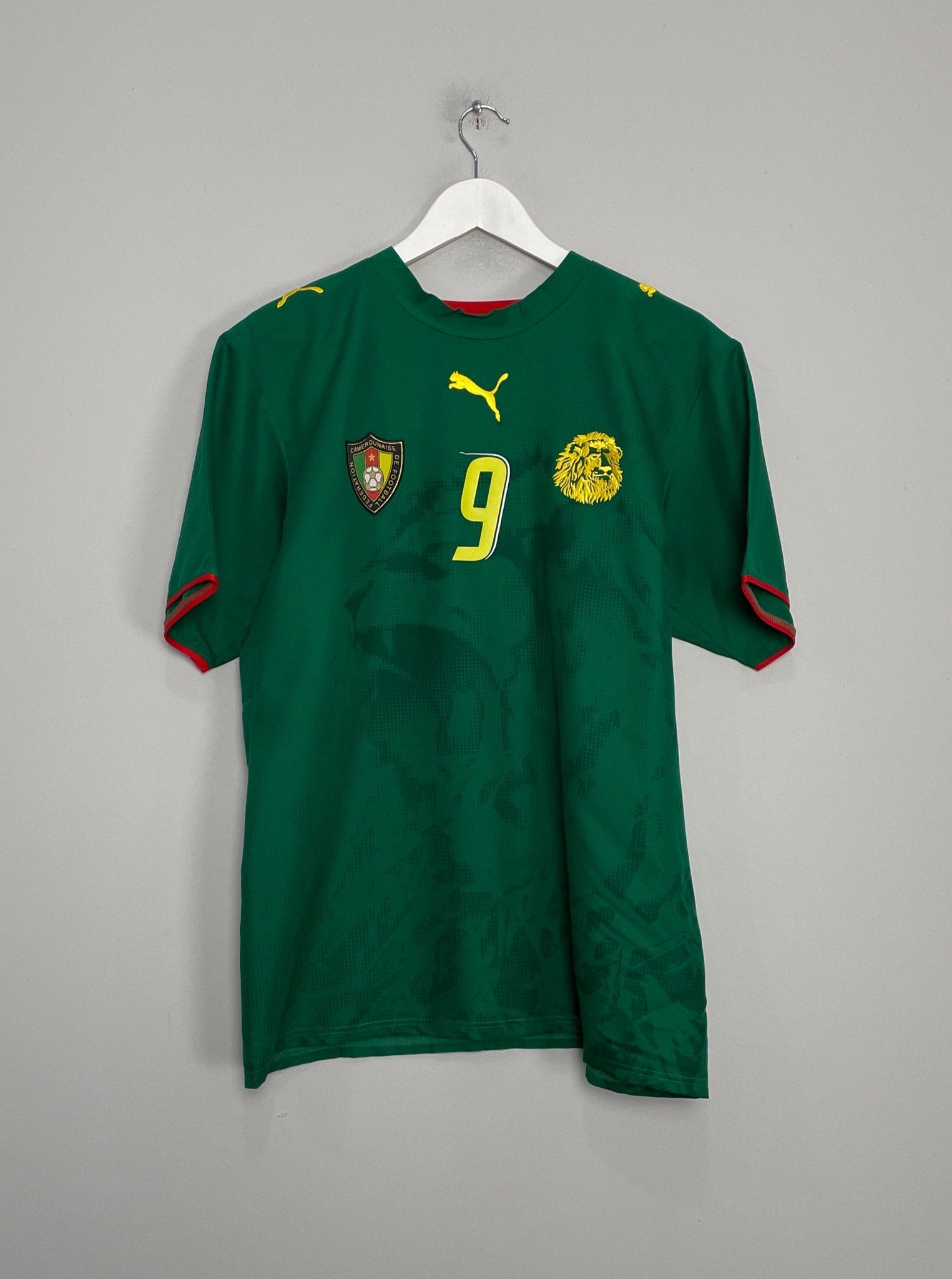Shop 2006/07 CAMEROON ETO'O #9 HOME SHIRT (M) PUMA, classic football shirts, vintage football shirts & retro soccer jerseys at Cult Kits