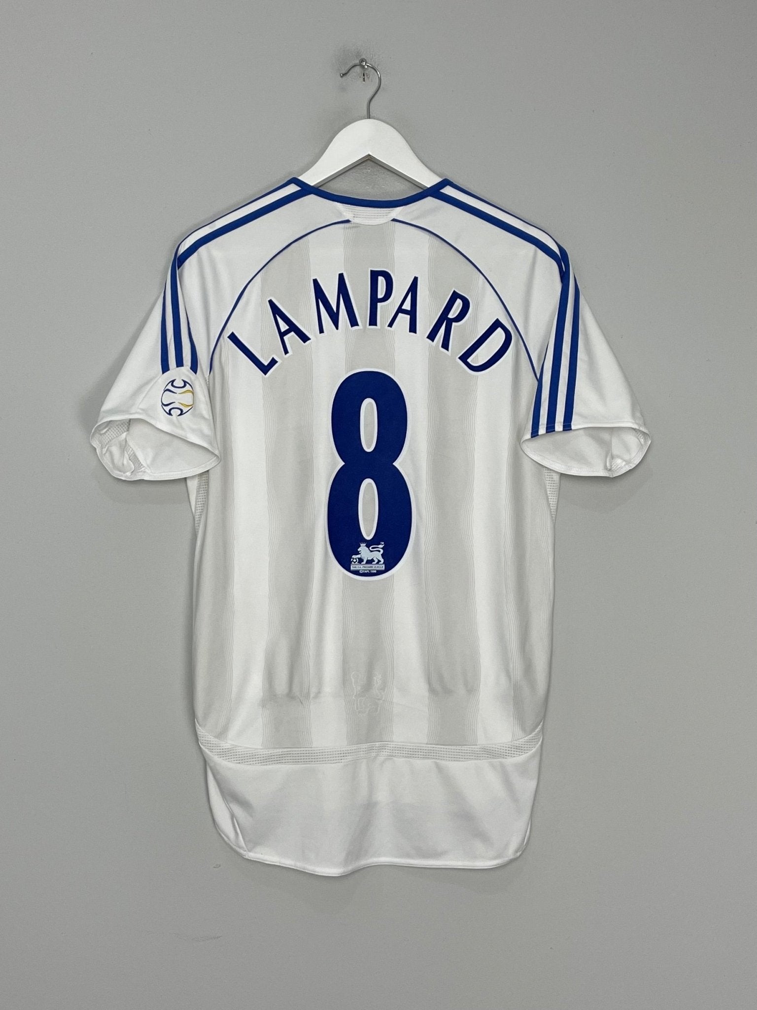 Shop 2006/07 CHELSEA LAMPARD #8 AWAY SHIRT (M) ADIDAS, classic football shirts, vintage football shirts & retro soccer jerseys at Cult Kits