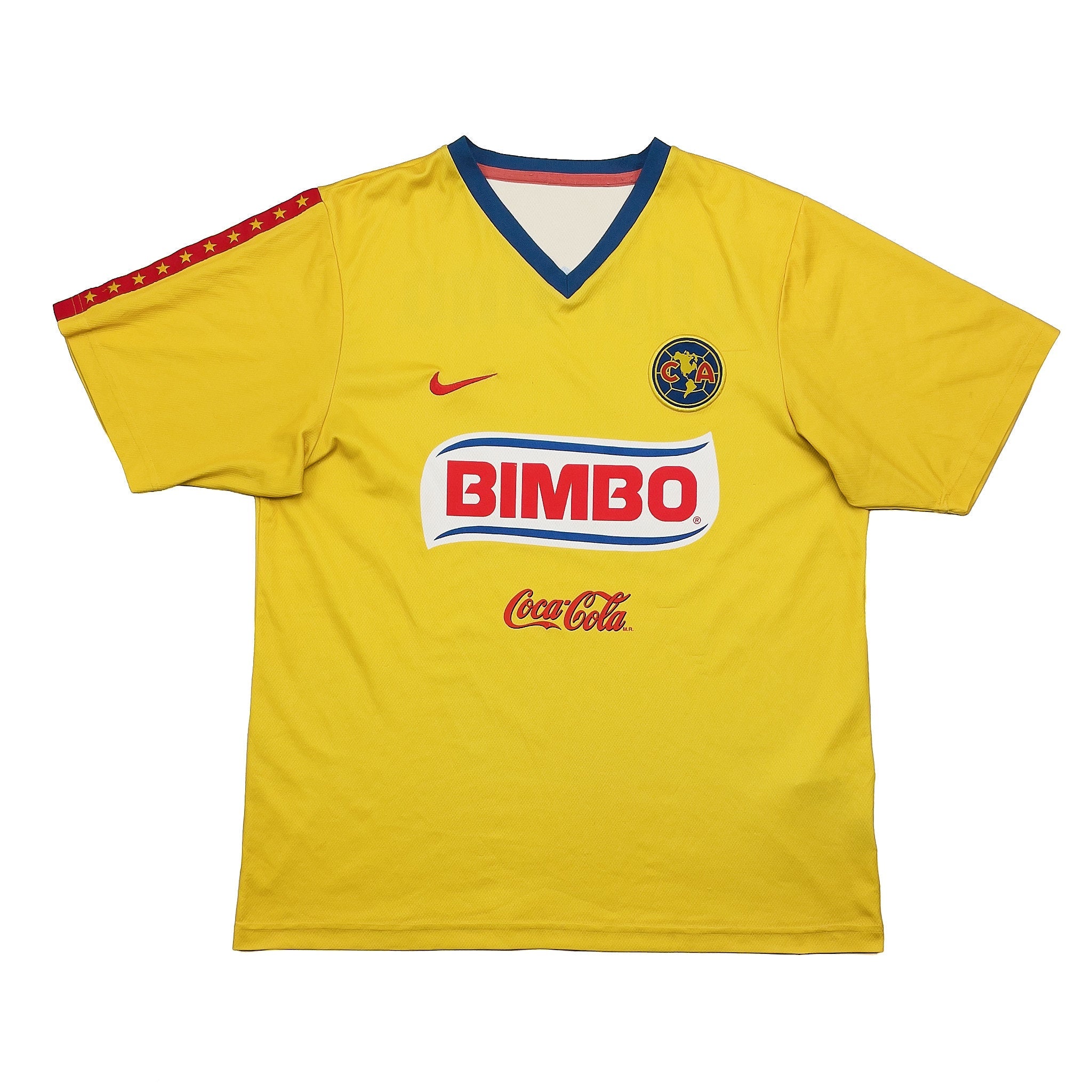 Buy 2006/07 Club America Training Shirt (L) Nike ~ Free worldwide shipping available ~ Authentic Vintage Football Shirts from Cult Kits