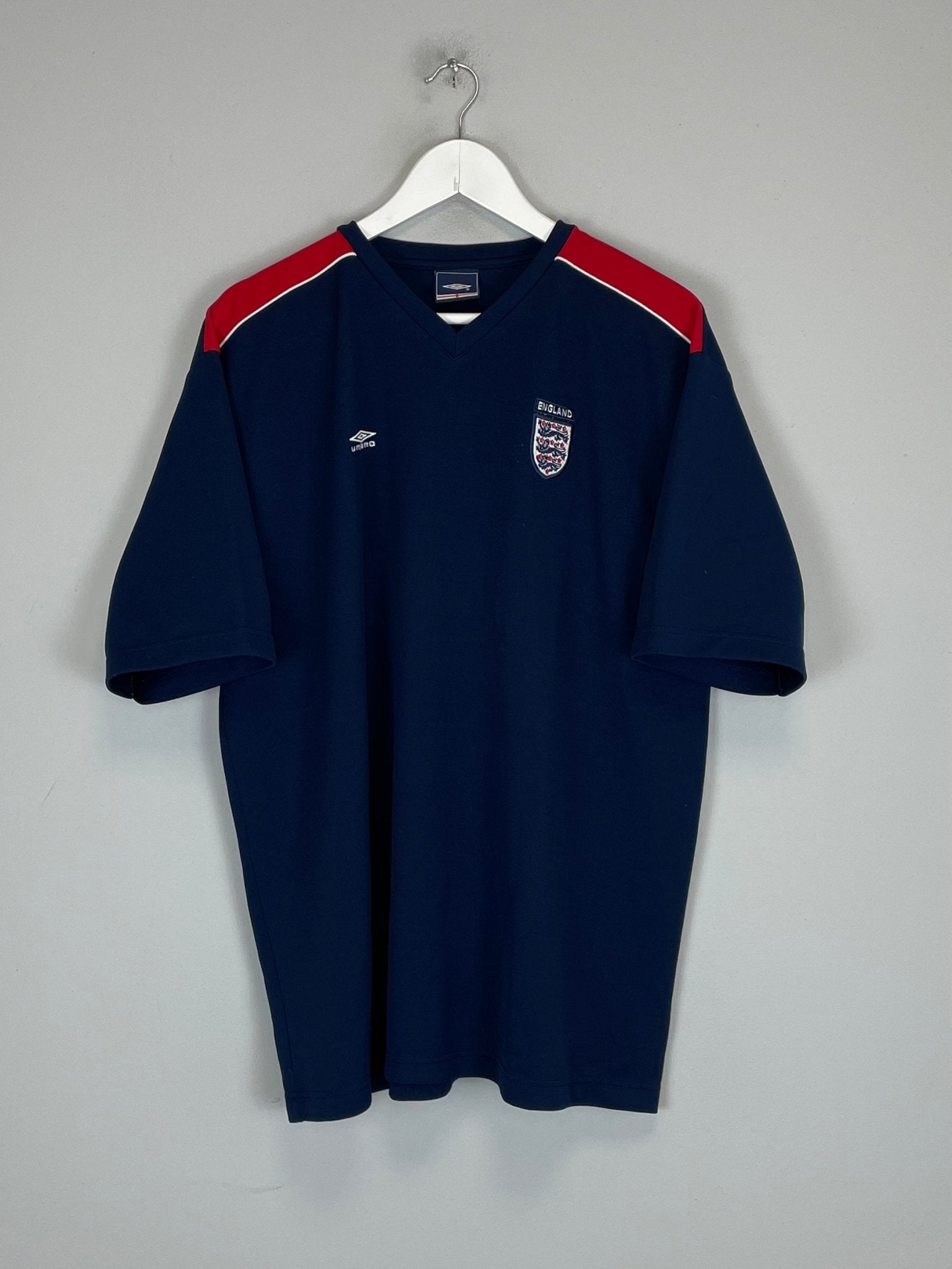 Shop 2006/07 ENGLAND TRAINING SHIRT (XXL) UMBRO, classic football shirts, vintage football shirts & retro soccer jerseys at Cult Kits