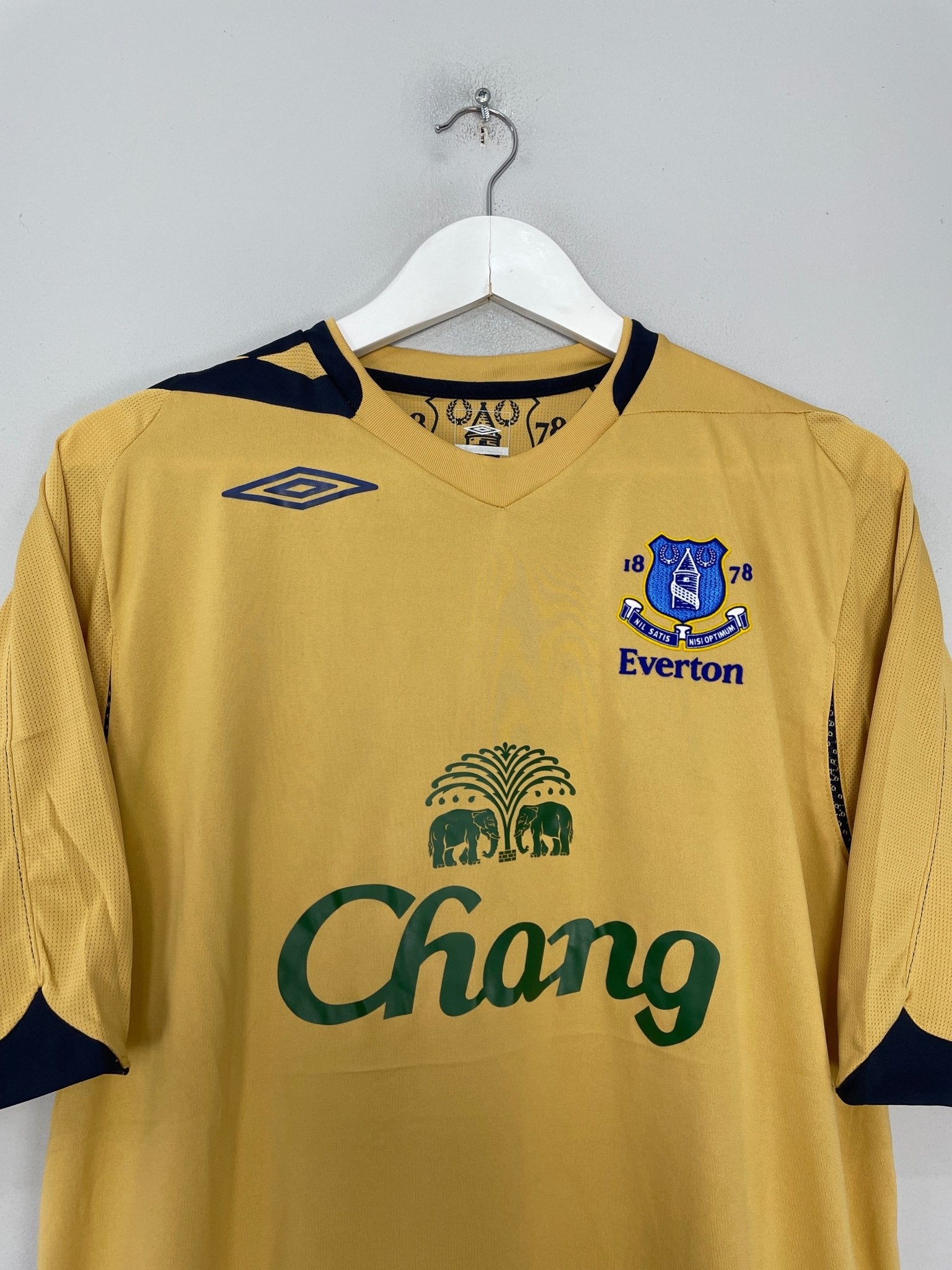Shop 2006/07 EVERTON YOBO #4 THIRD SHIRT (L) UMBRO, classic football shirts, vintage football shirts & retro soccer jerseys at Cult Kits