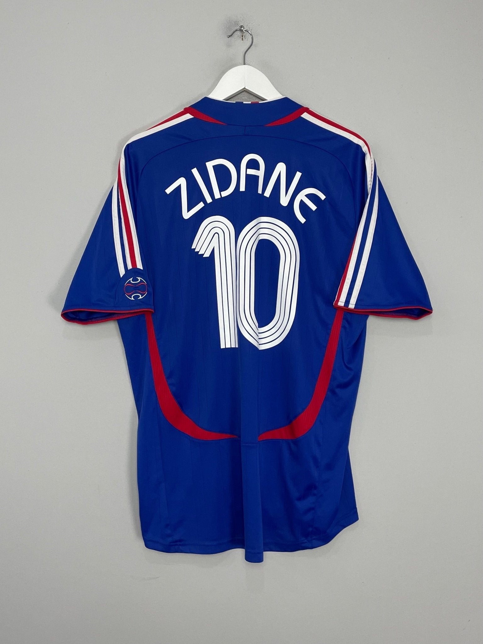 Shop 2006/07 FRANCE ZIDANE #10 HOME SHIRT (XL) ADIDAS, classic football shirts, vintage football shirts & retro soccer jerseys at Cult Kits
