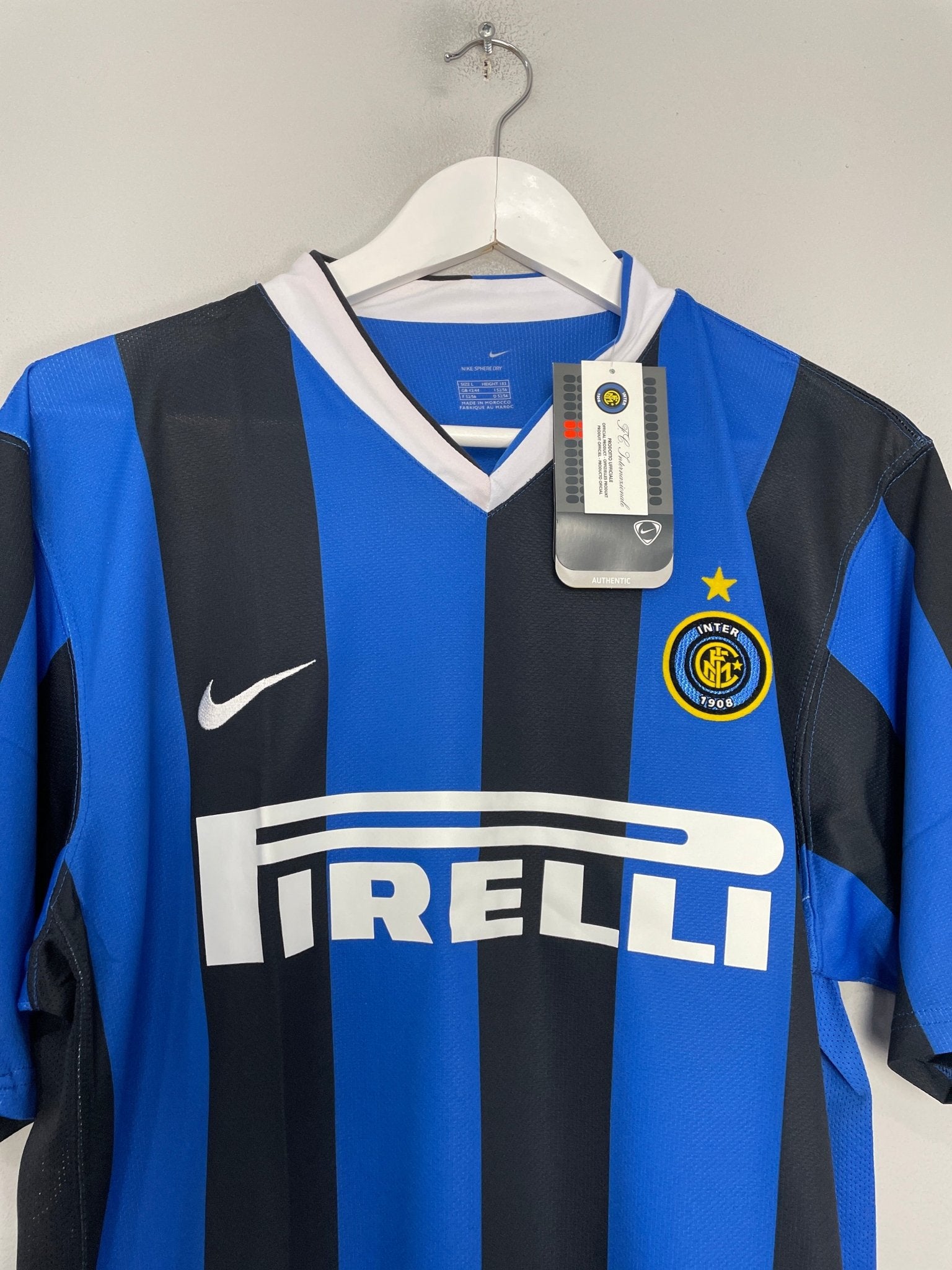 Shop 2006/07 INTER MILAN IBRAHIMOVIC #8 *BNWT* HOME SHIRT (L) NIKE, classic football shirts, vintage football shirts & retro soccer jerseys at Cult Kits