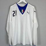 Shop 2006/07 ITALY PIRLO #21 L/S AWAY SHIRT (L) PUMA, classic football shirts, vintage football shirts & retro soccer jerseys at Cult Kits