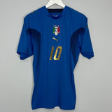 Shop 2006/07 ITALY TOTTI #10 HOME SHIRT (M) PUMA, classic football shirts, vintage football shirts & retro soccer jerseys at Cult Kits
