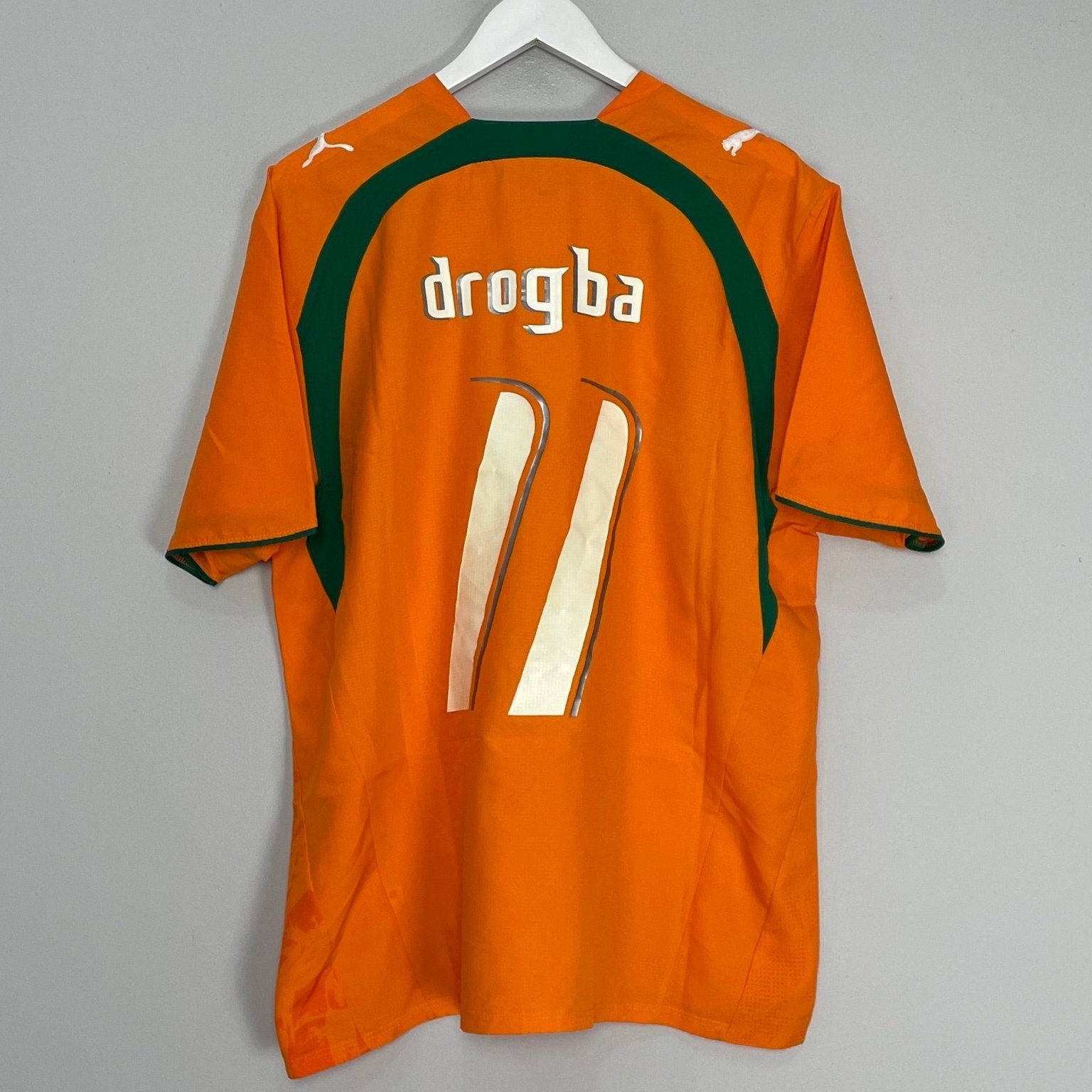 Shop 2006/07 IVORY COAST DROGBA #11 HOME SHIRT (XL) PUMA, classic football shirts, vintage football shirts & retro soccer jerseys at Cult Kits