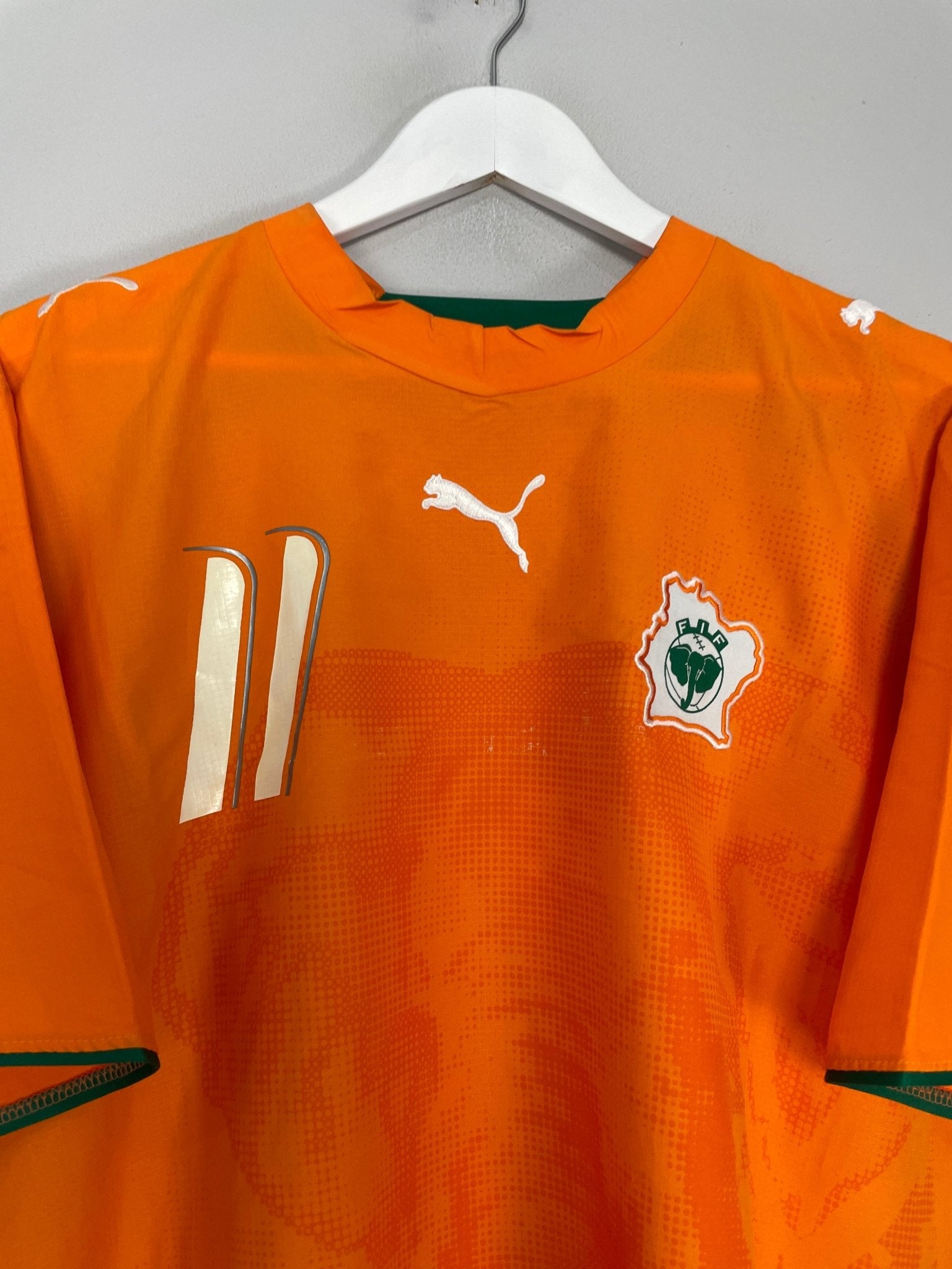 Shop 2006/07 IVORY COAST DROGBA #11 HOME SHIRT (XL) PUMA, classic football shirts, vintage football shirts & retro soccer jerseys at Cult Kits