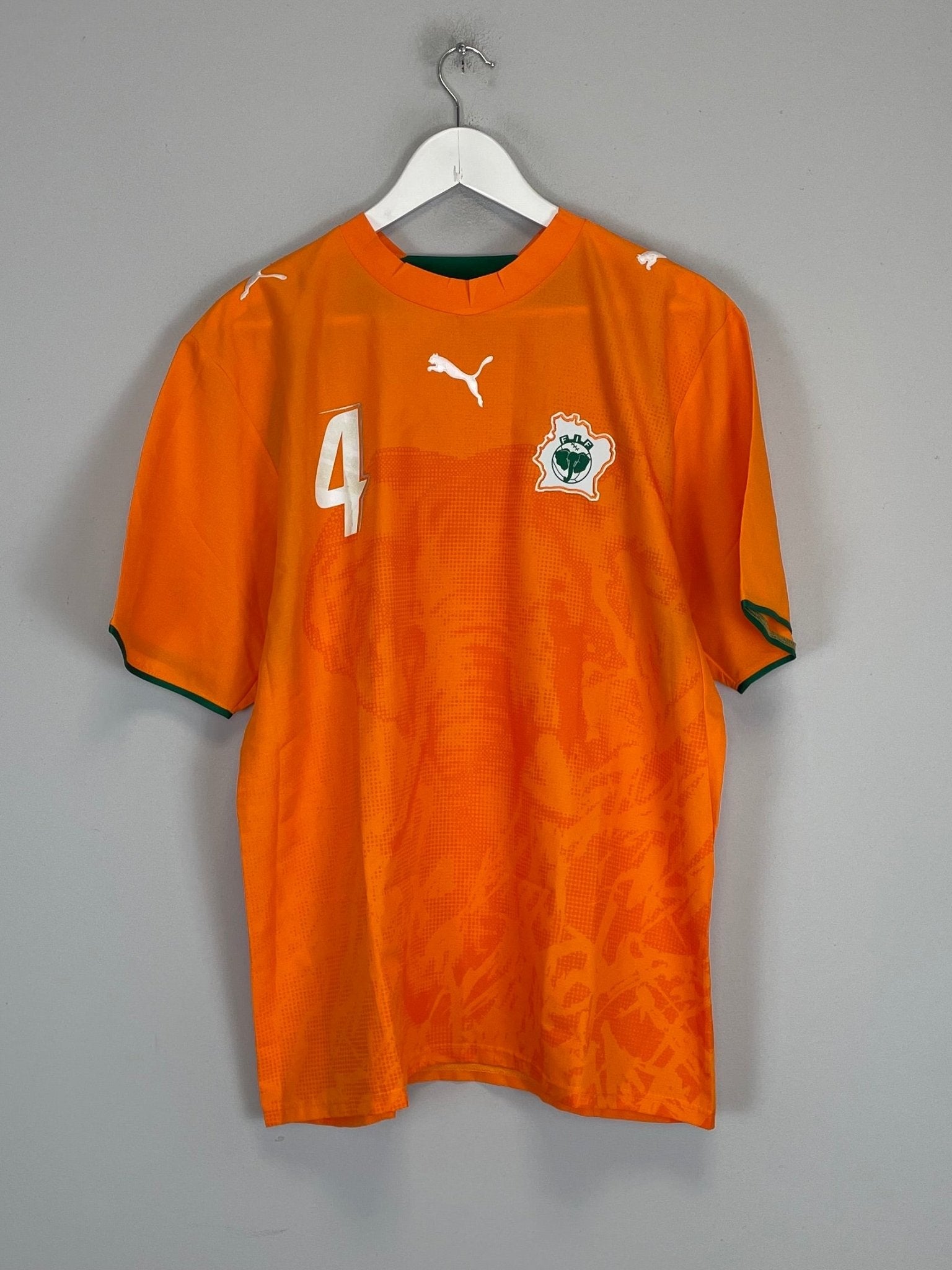 Shop 2006/07 IVORY COAST TOURE #4 HOME SHIRT (L) PUMA, classic football shirts, vintage football shirts & retro soccer jerseys at Cult Kits