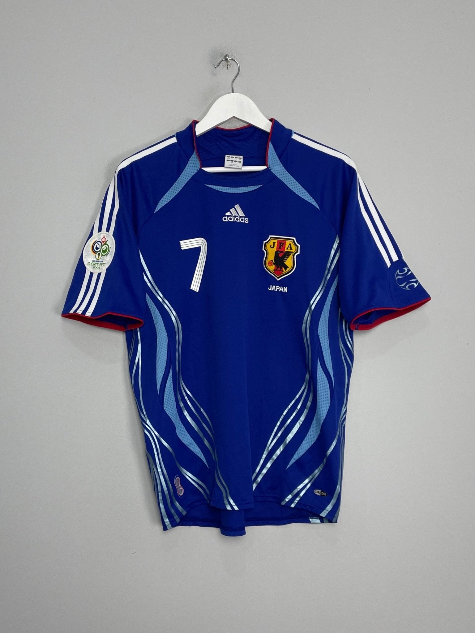 Shop 2006/07 JAPAN NAKATA #7 HOME SHIRT (M) ADIDAS, classic football shirts, vintage football shirts & retro soccer jerseys at Cult Kits