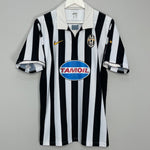 Shop 2006/07 JUVENTUS DEL PIERO #10 HOME SHIRT (L) NIKE, classic football shirts, vintage football shirts & retro soccer jerseys at Cult Kits