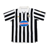 2006 Juventus Nike football shirt - view 2 - Cult Kits
