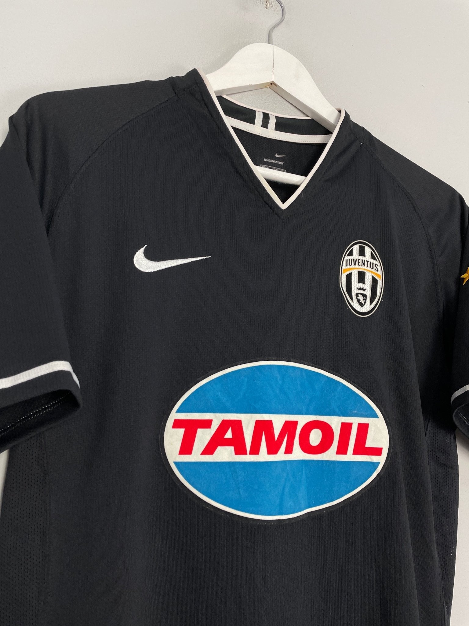 Shop 2006/07 JUVENTUS NEDVED #11 AWAY SHIRT (S) NIKE, classic football shirts, vintage football shirts & retro soccer jerseys at Cult Kits