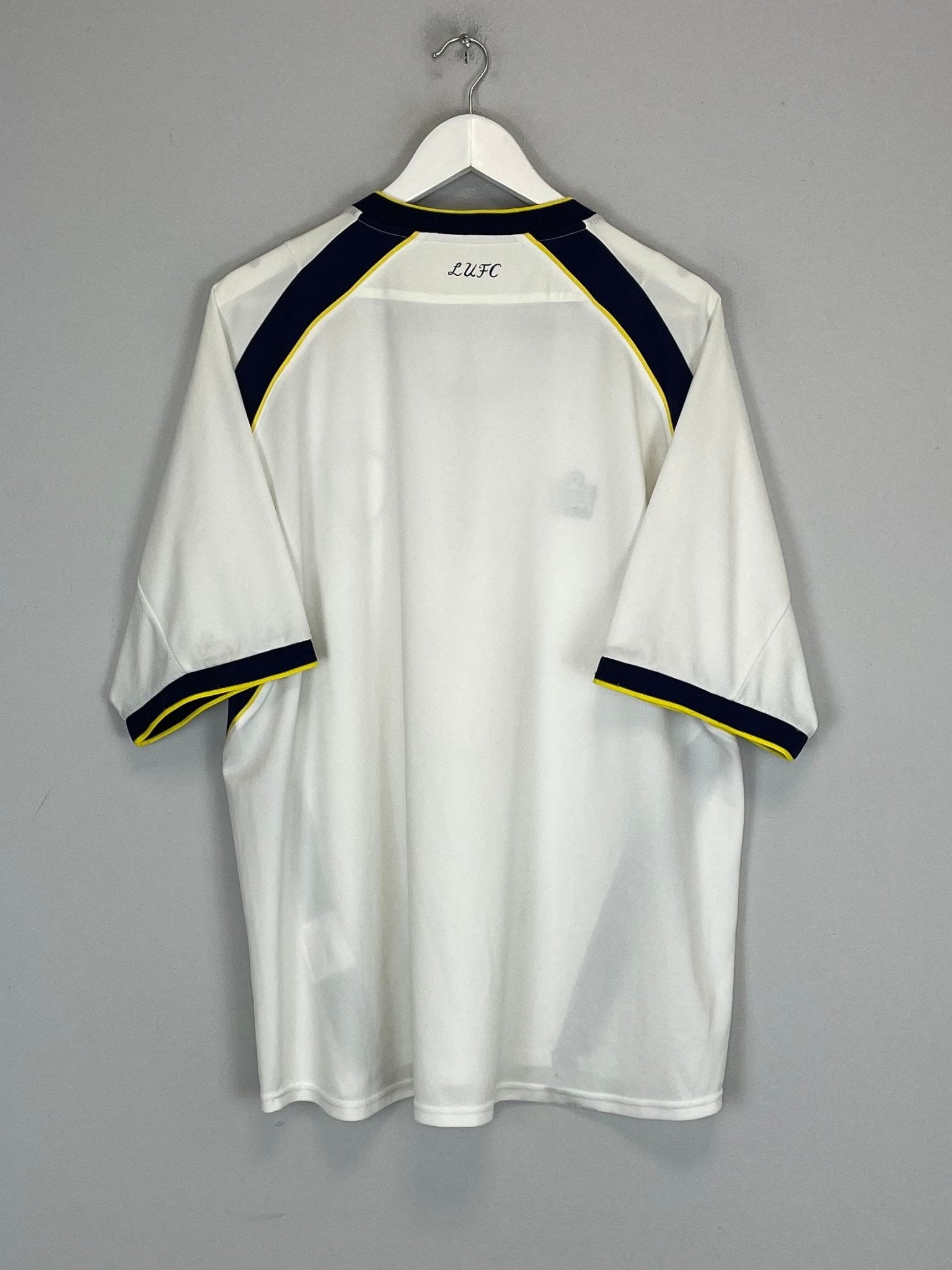 Shop 2006/07 LEEDS UNITED HOME SHIRT (XL) ADMIRAL, classic football shirts, vintage football shirts & retro soccer jerseys at Cult Kits