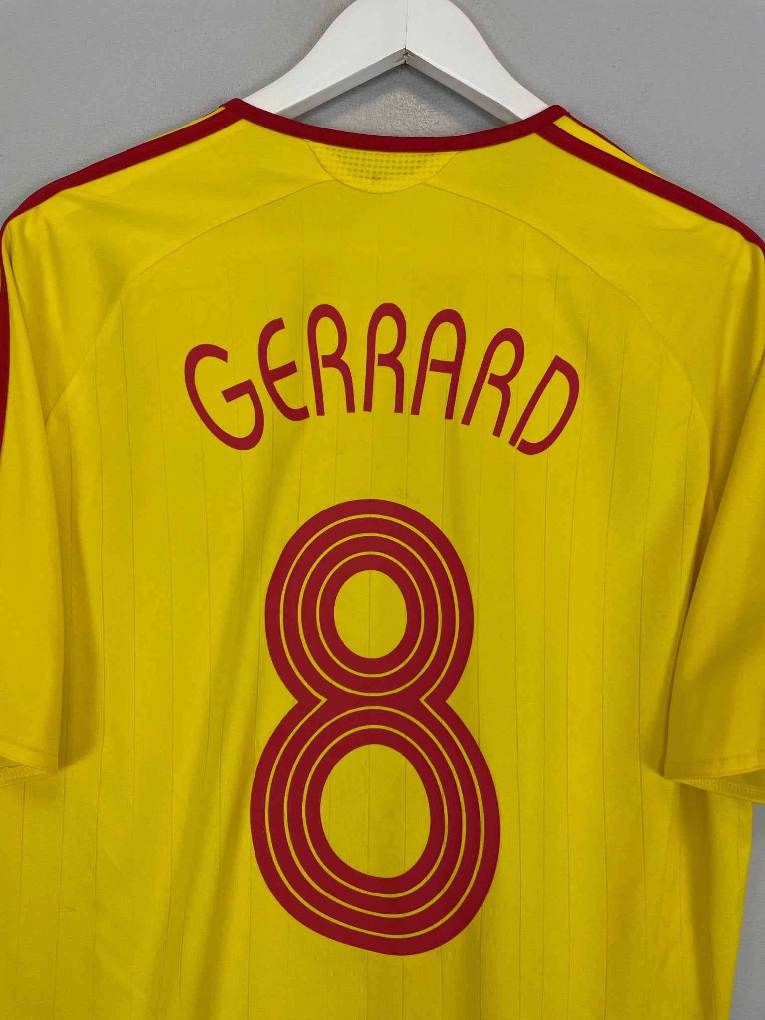 Shop 2006/07 LIVERPOOL GERRARD #8 AWAY SHIRT (L) ADIDAS, classic football shirts, vintage football shirts & retro soccer jerseys at Cult Kits