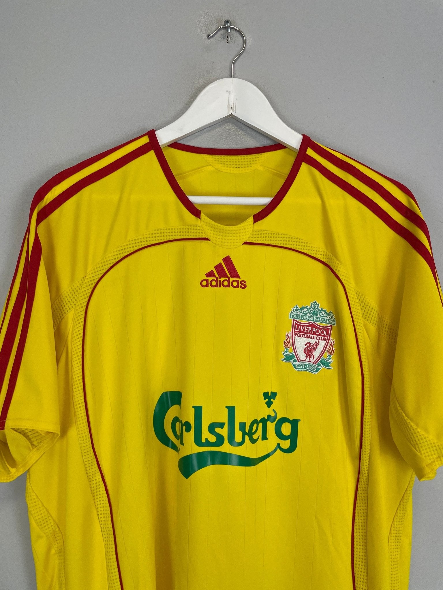 Shop 2006/07 LIVERPOOL GERRARD #8 AWAY SHIRT (L) ADIDAS, classic football shirts, vintage football shirts & retro soccer jerseys at Cult Kits
