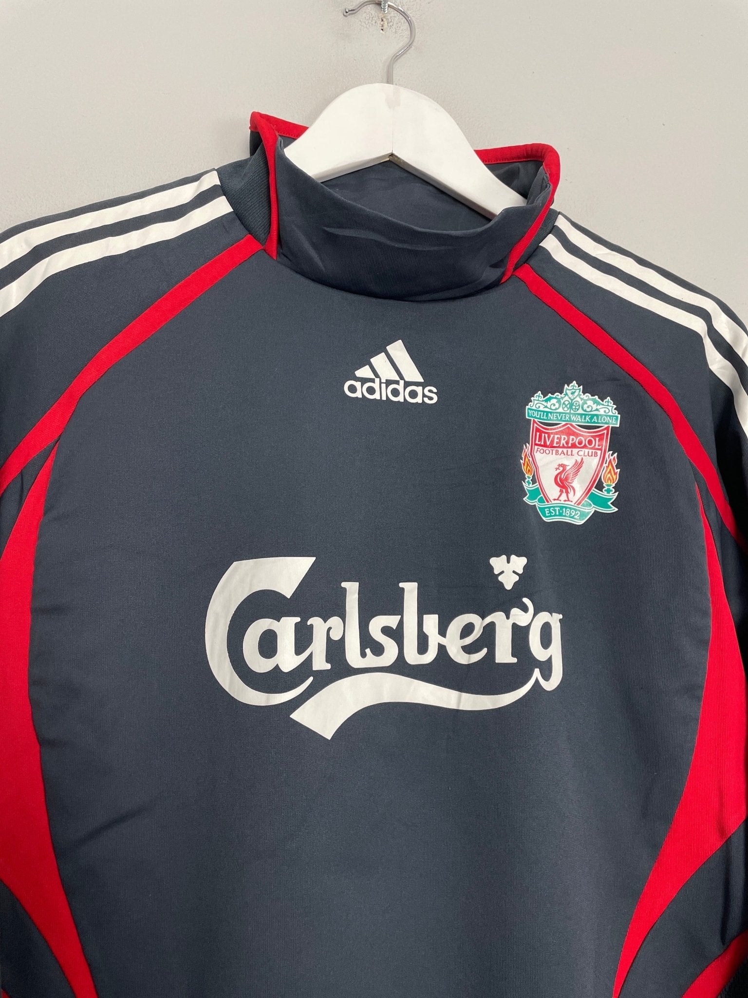 Shop 2006/07 LIVERPOOL TRAINING JUMPER (S) ADIDAS, classic football shirts, vintage football shirts & retro soccer jerseys at Cult Kits