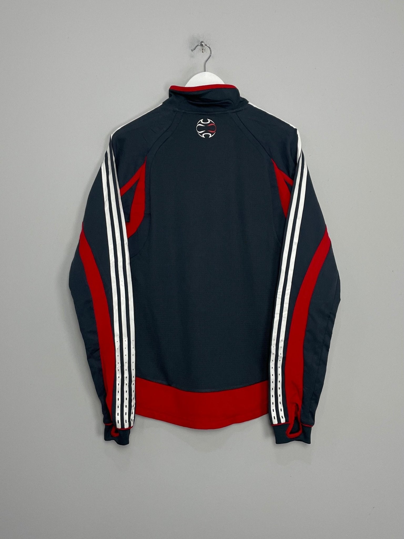 Shop 2006/07 LIVERPOOL TRAINING JUMPER (S) ADIDAS, classic football shirts, vintage football shirts & retro soccer jerseys at Cult Kits