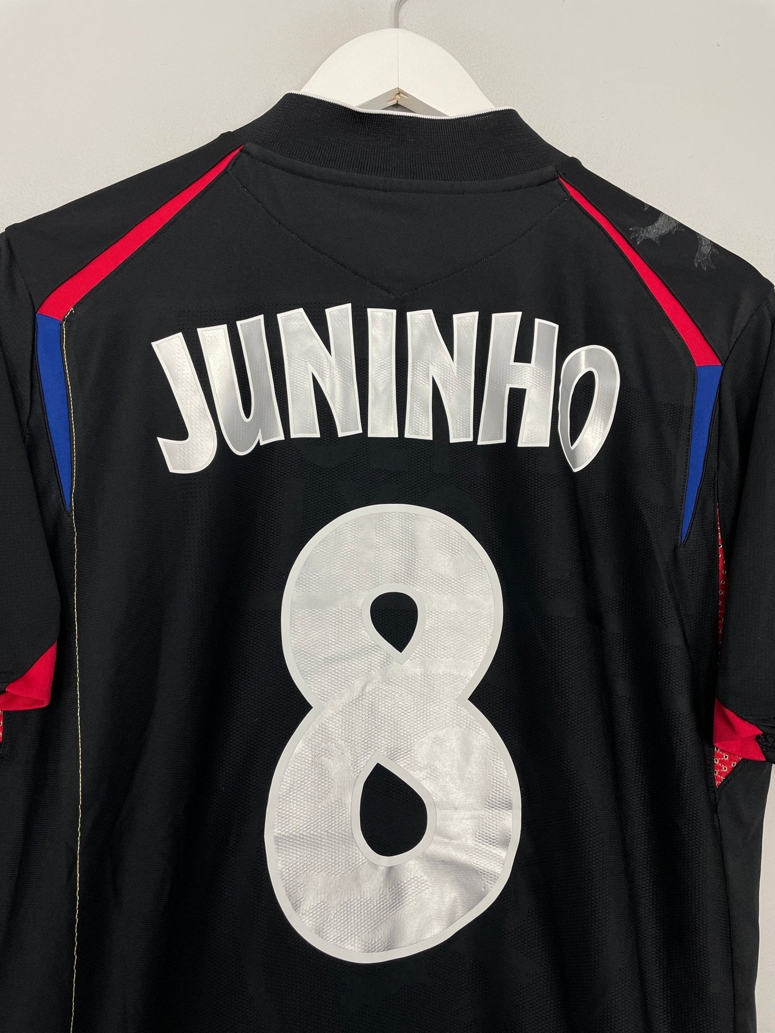 Shop 2006/07 LYON JUNINHO #8 THIRD SHIRT (M) UMBRO, classic football shirts, vintage football shirts & retro soccer jerseys at Cult Kits