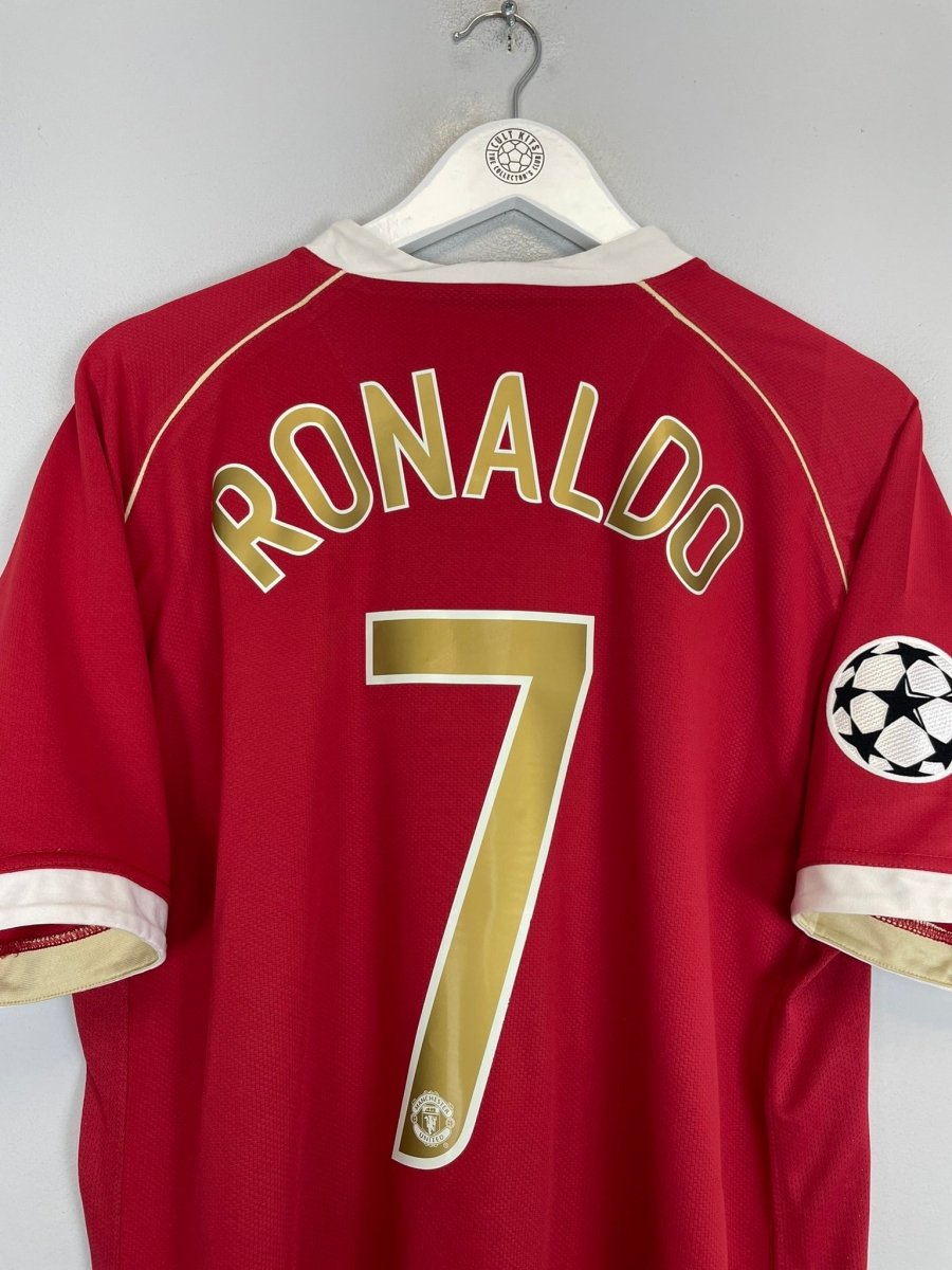 2006/07 MANCHESTER UNITED RONALDO 7 C/L HOME SHIRT (L) NIKE - Cult Kits - Large - Buy Vintage Football Shirts, Authentic Retro Football Shirts For Sale, Classic Football Shirts & Soccer Jersey