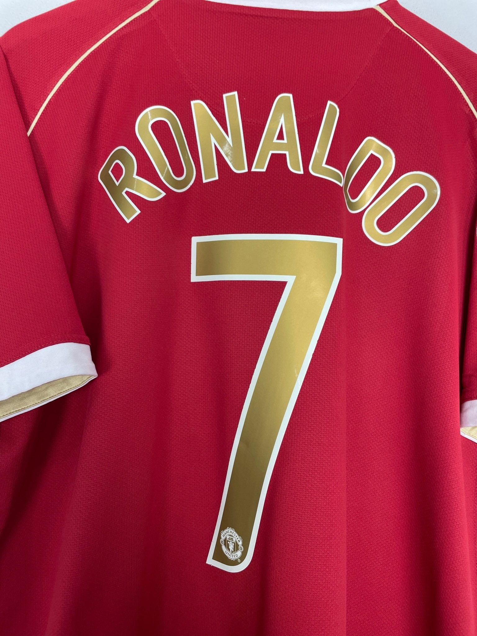 Shop 2006/07 MANCHESTER UNITED RONALDO #7 C/L HOME SHIRT (XXL) NIKE, classic football shirts, vintage football shirts & retro soccer jerseys at Cult Kits