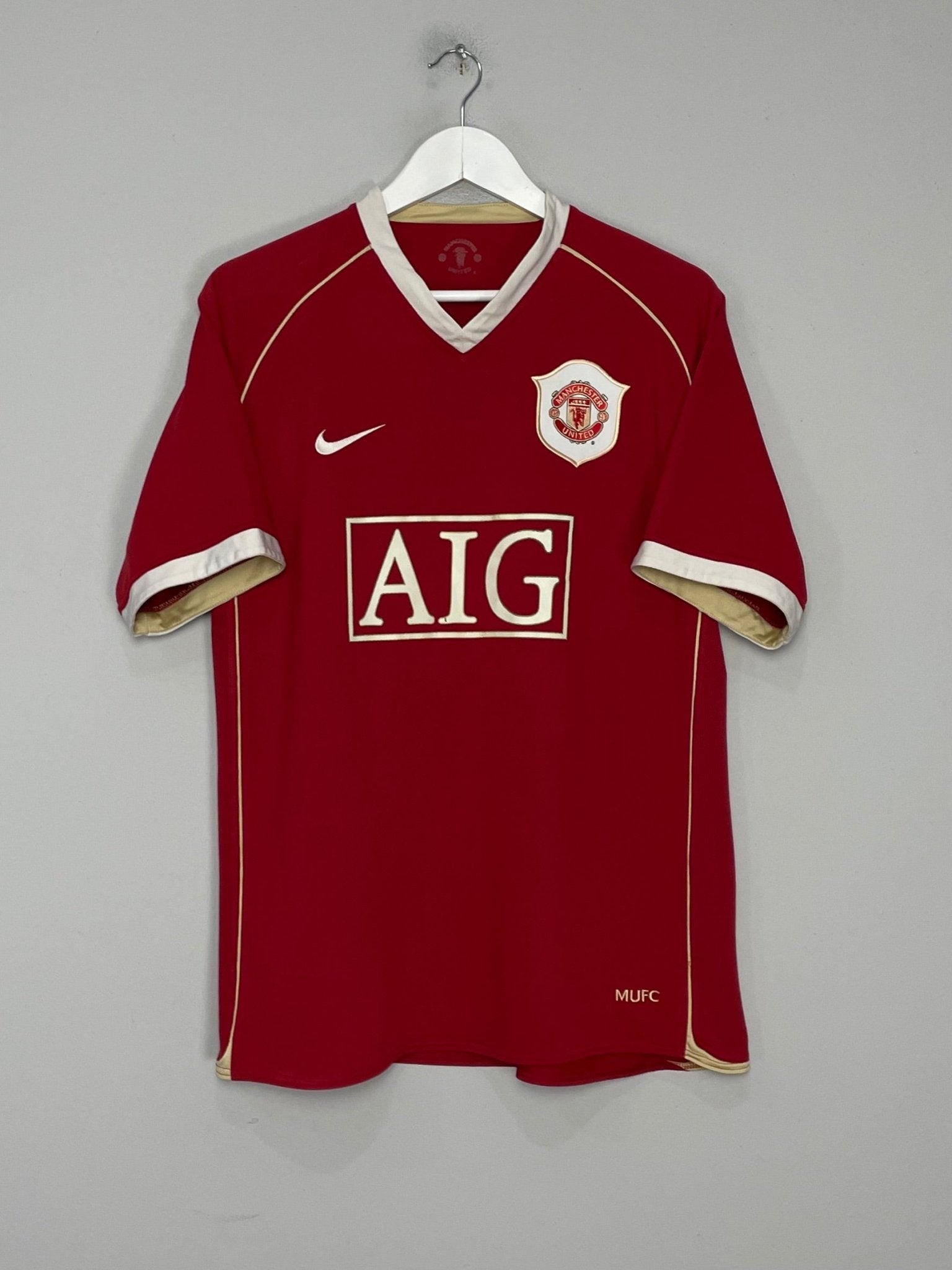 Shop 2006/07 MANCHESTER UNITED RONALDO #7 HOME SHIRT (M) NIKE, classic football shirts, vintage football shirts & retro soccer jerseys at Cult Kits
