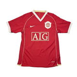 Buy 2006/07 Manchester United Ronaldo 7 Home Shirt (S) Nike ~ Free worldwide shipping ~ Authentic Vintage Football Shirts from Cult Kits