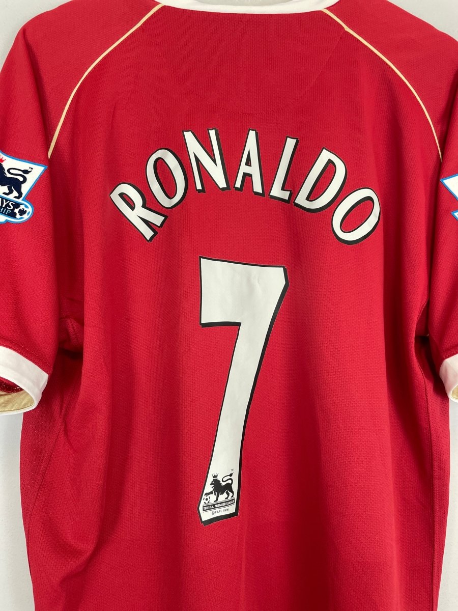 2006/07 MANCHESTER UNITED RONALDO 7 HOME SHIRT (XL) NIKE - Cult Kits - XL - Buy Vintage Football Shirts, Authentic Retro Football Shirts For Sale, Classic Football Shirts & Soccer Jersey