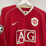 Shop 2006/07 MANCHESTER UNITED RONALDO #7 L/S C/L HOME SHIRT (M) NIKE, classic football shirts, vintage football shirts & retro soccer jerseys at Cult Kits