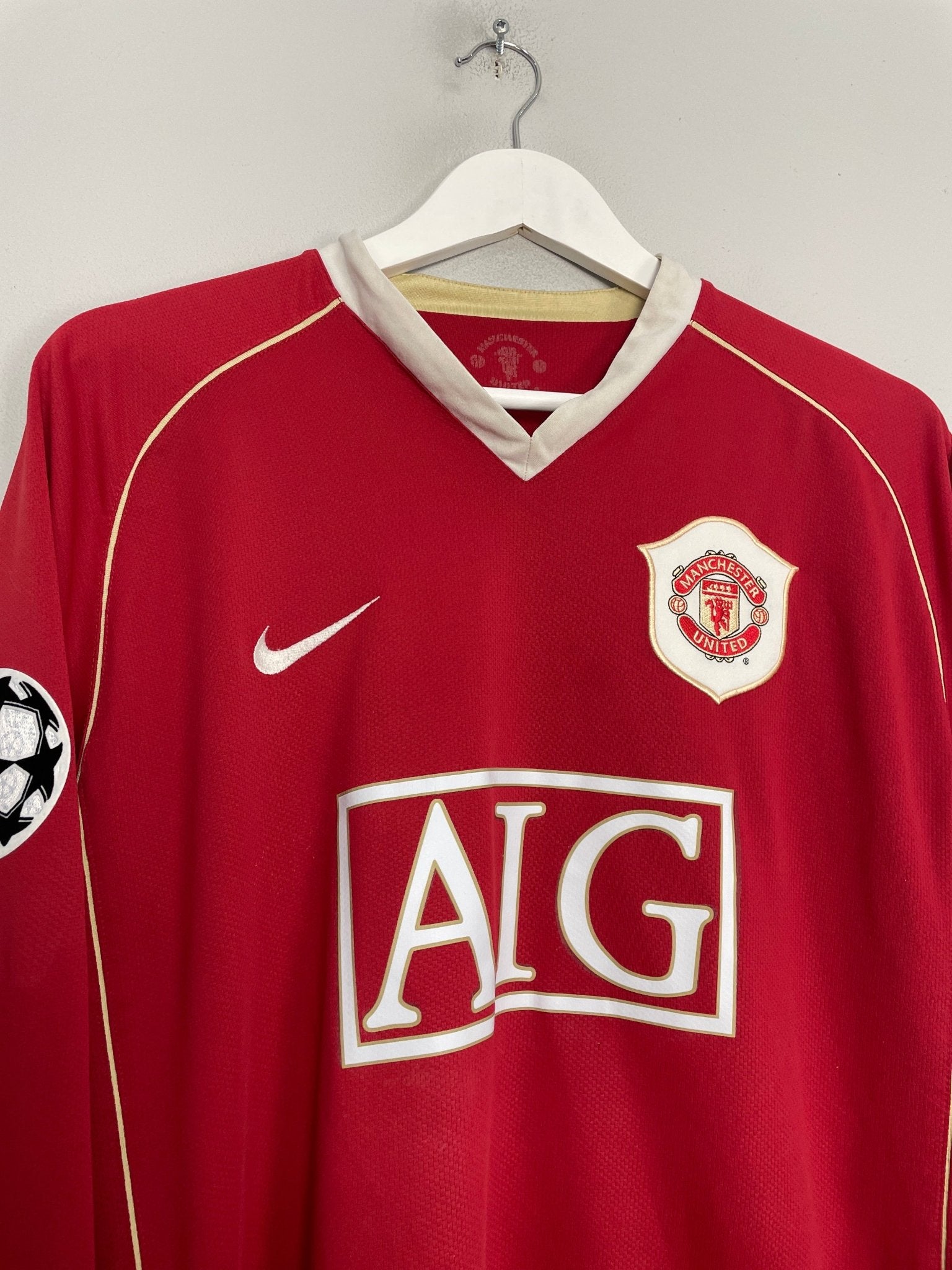 Shop 2006/07 MANCHESTER UNITED RONALDO #7 L/S C/L HOME SHIRT (M) NIKE, classic football shirts, vintage football shirts & retro soccer jerseys at Cult Kits