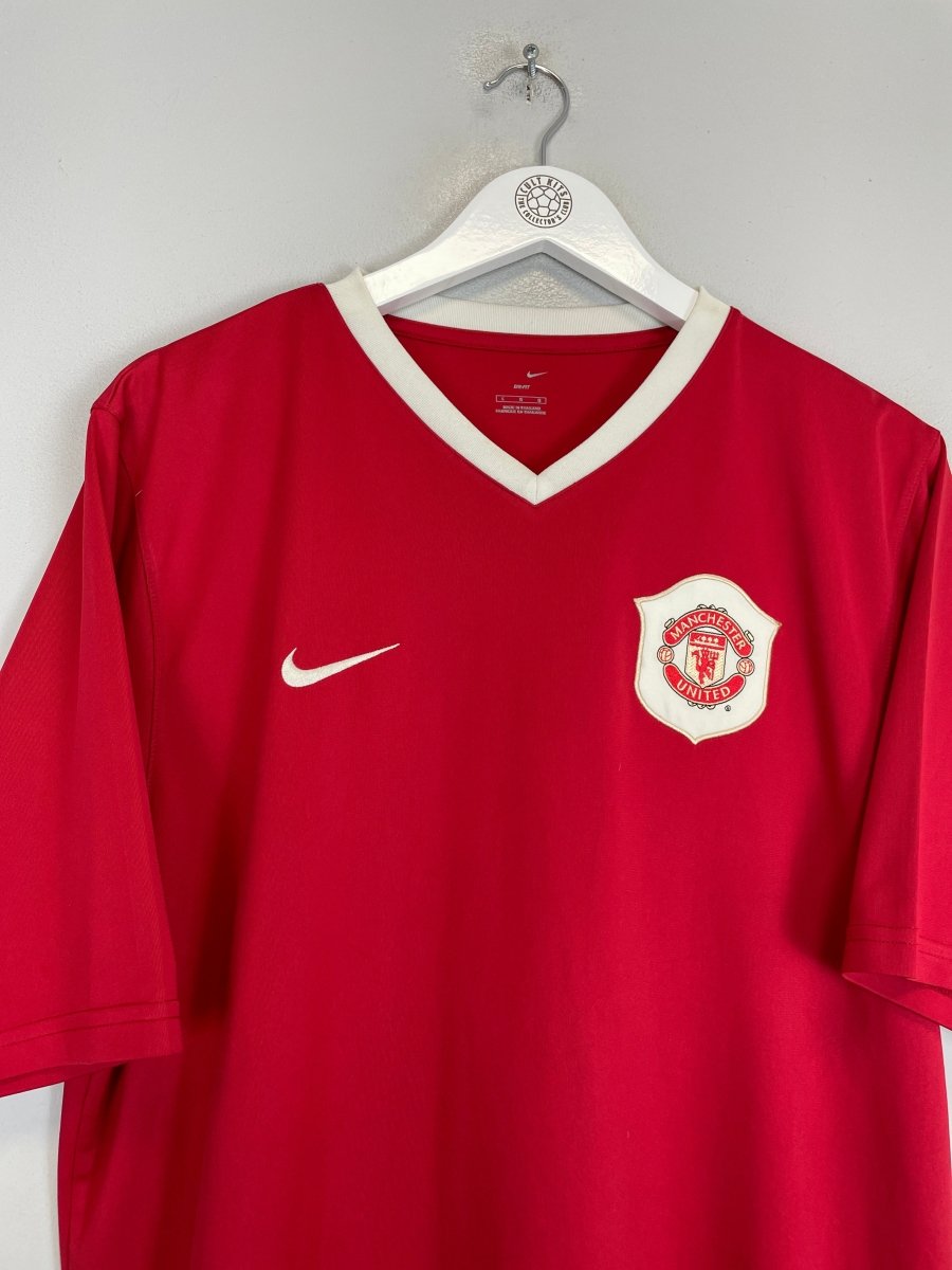 2006/07 MANCHESTER UNITED TRAINING SHIRT (L) NIKE - Cult Kits - Large - Buy Vintage Football Shirts, Authentic Retro Football Shirts For Sale, Classic Football Shirts & Soccer Jersey
