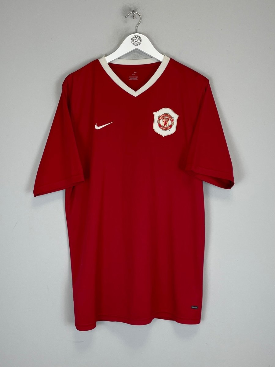 2006/07 MANCHESTER UNITED TRAINING SHIRT (L) NIKE - Cult Kits - Large - Buy Vintage Football Shirts, Authentic Retro Football Shirts For Sale, Classic Football Shirts & Soccer Jersey