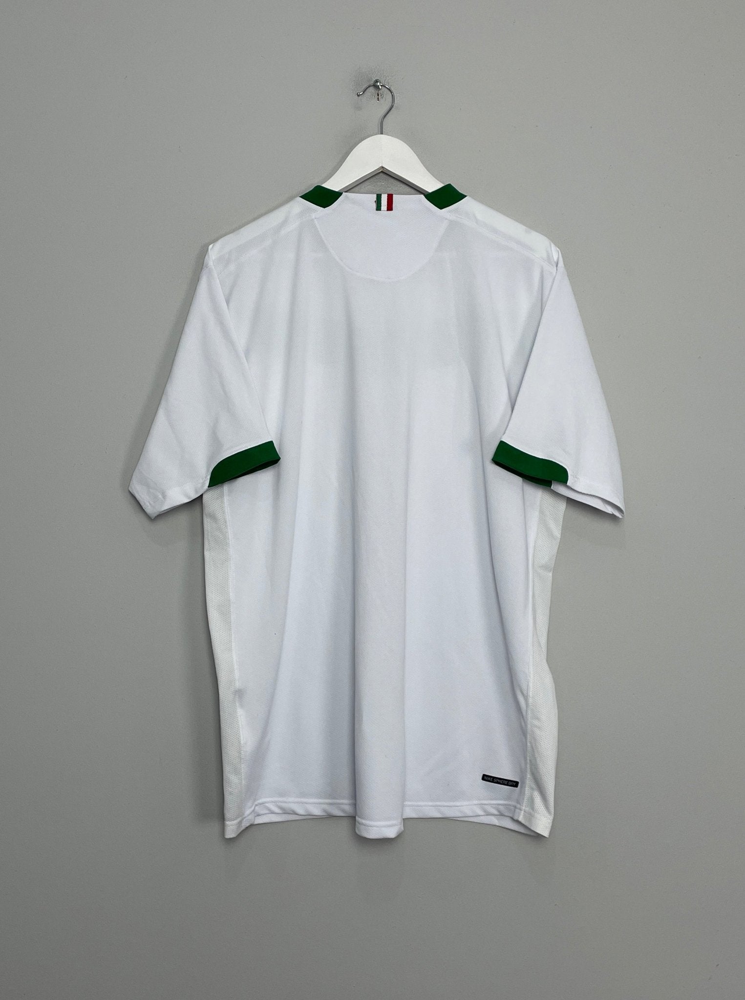 Shop 2006/07 MEXICO AWAY SHIRT (XL) NIKE, classic football shirts, vintage football shirts & retro soccer jerseys at Cult Kits